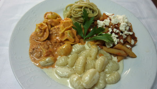 Italienische Pasta im Ristorante Pizzeria 